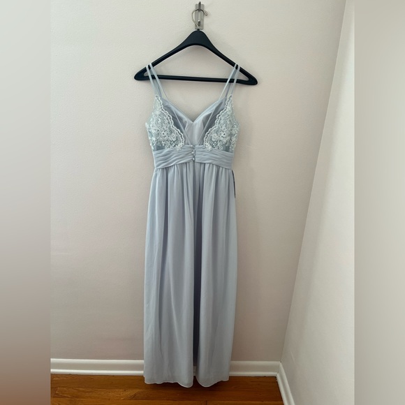 AZAZIE Blake dress in Mist (Size A6 and A2) - Picture 3 of 8